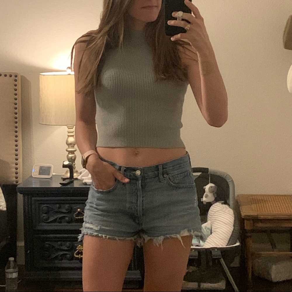 Abercrombie and Fitch Crop top